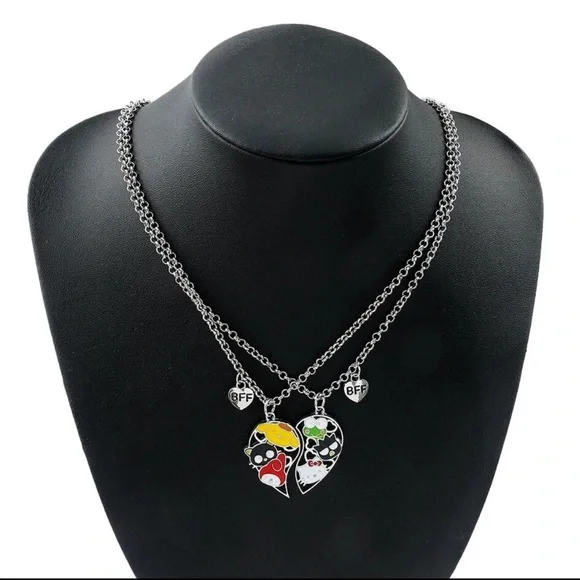 Sanrio Hello Kitty & Friends BFF 2 PC Heart Necklace Set - Picture 4 of 8